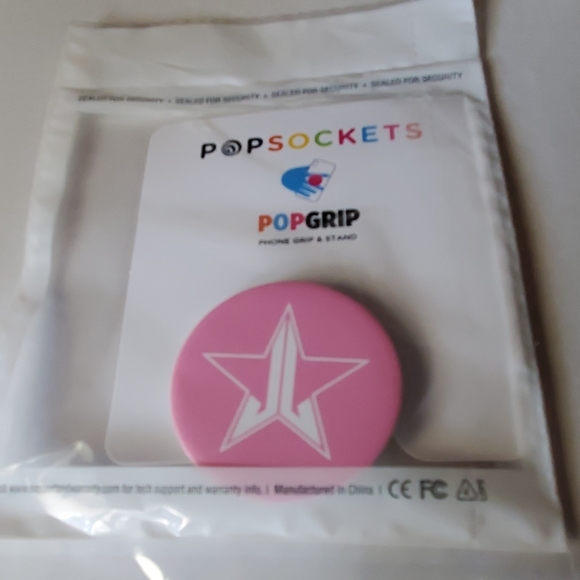 Jeffree Star Accessories - Jeffree star 💯 pink mystery cell phone popsocket